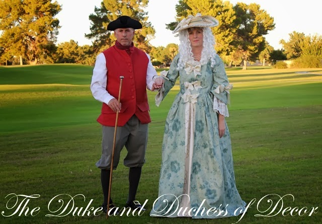 18th Century Ensemble Decor To Adore couple 18th Century Ensemble Decor To Adore couple