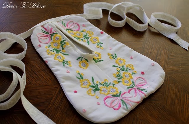 18th c Decor To Adore finished pocket