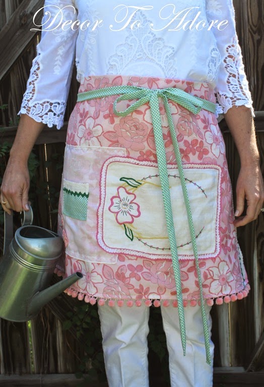 Eleanor's Aprons pink