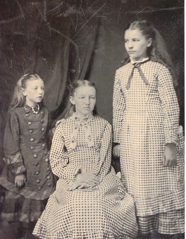 Carrie, Mary and Laura Ingalls