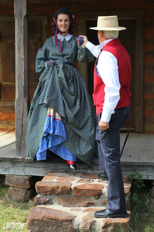 Becoming Laura Ingalls Wilder 037-001climbing steps