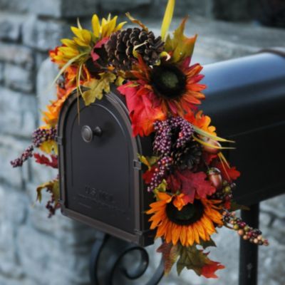 Sunflowers mailbox decor