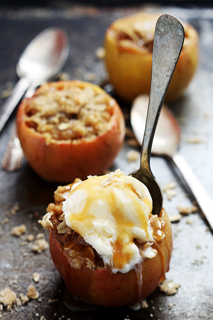 baked apples