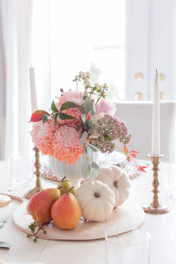 Fall tablescape craftberry bush