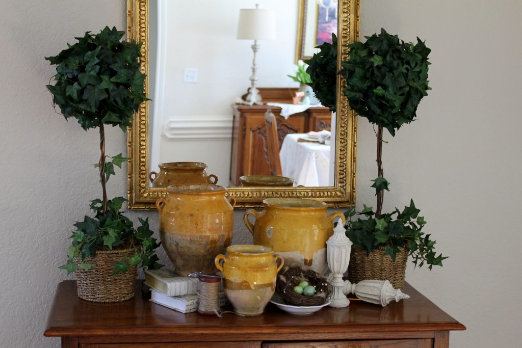 Creating A French Inspired Fall Vignette