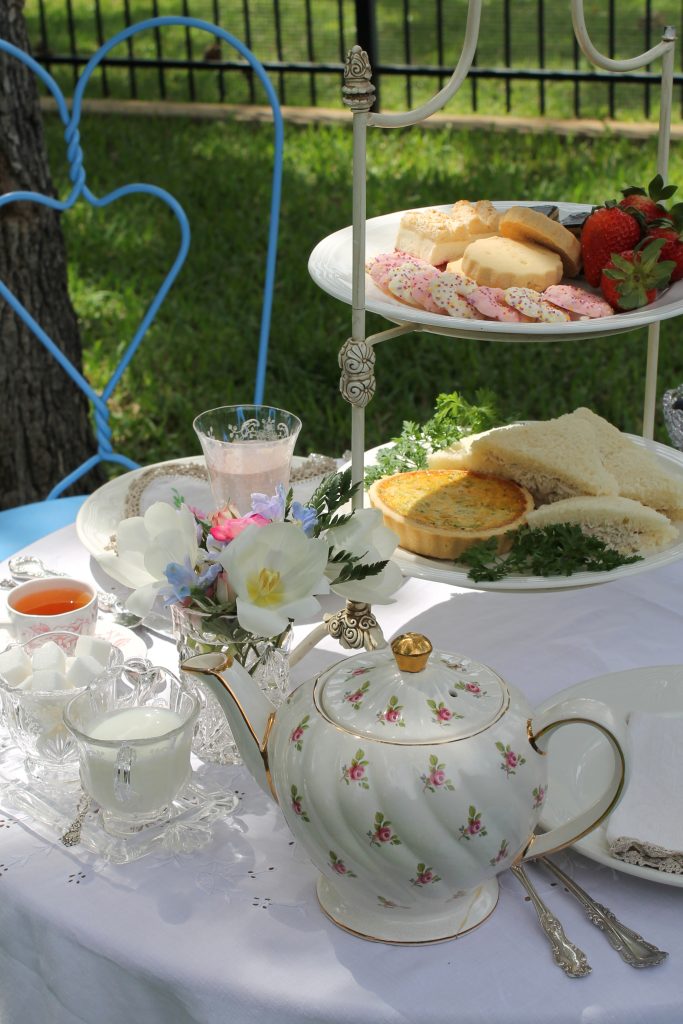 Edwardian Garden Tea Table