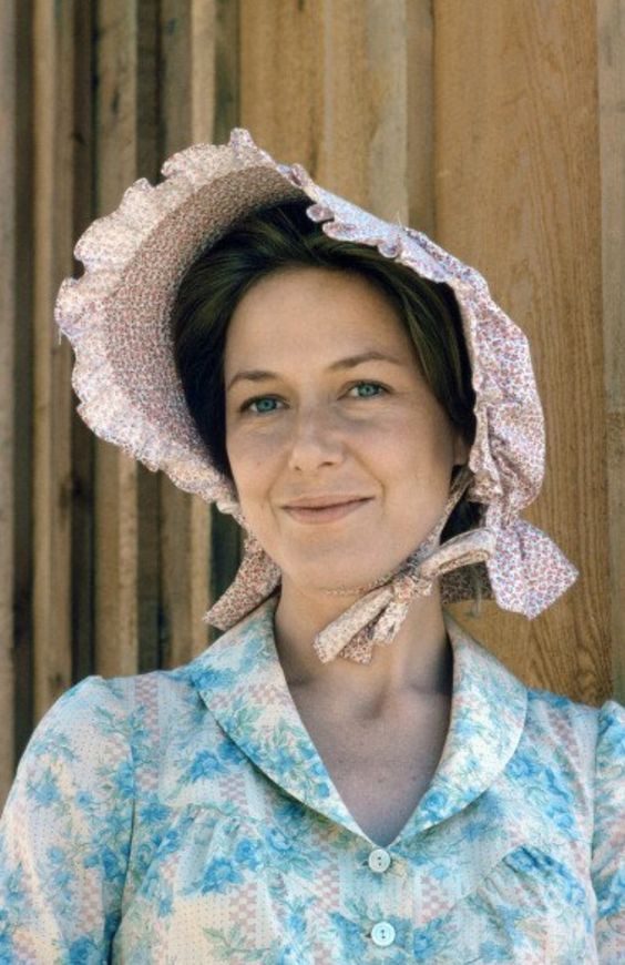 Caroline Ingalls bonnet