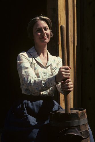 "Little House on the Prairie" Karen Grassle 1974